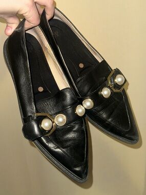 Louise et Cie pearl embellished flats pointed toe gold detail women’s size 10